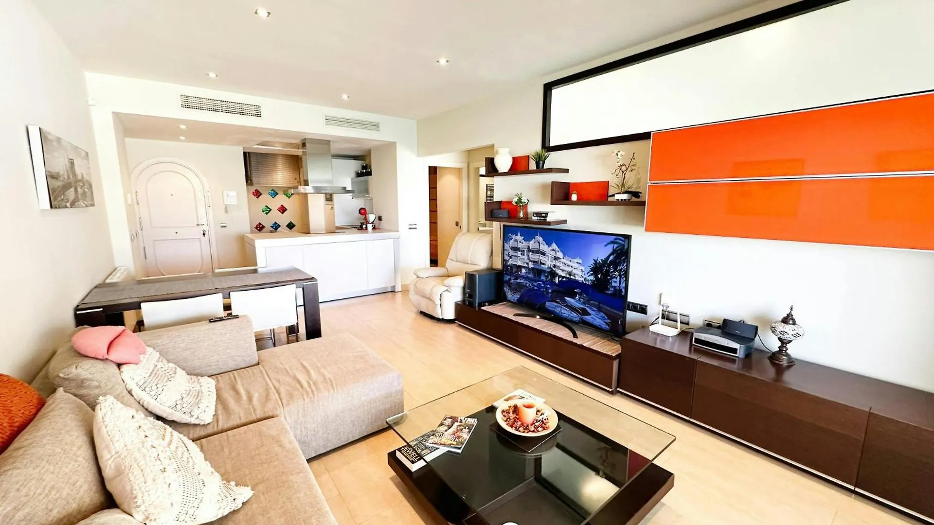 New Waterfront Gem W Rooftop Pool-Puerto Marina Benalmádena 0*,